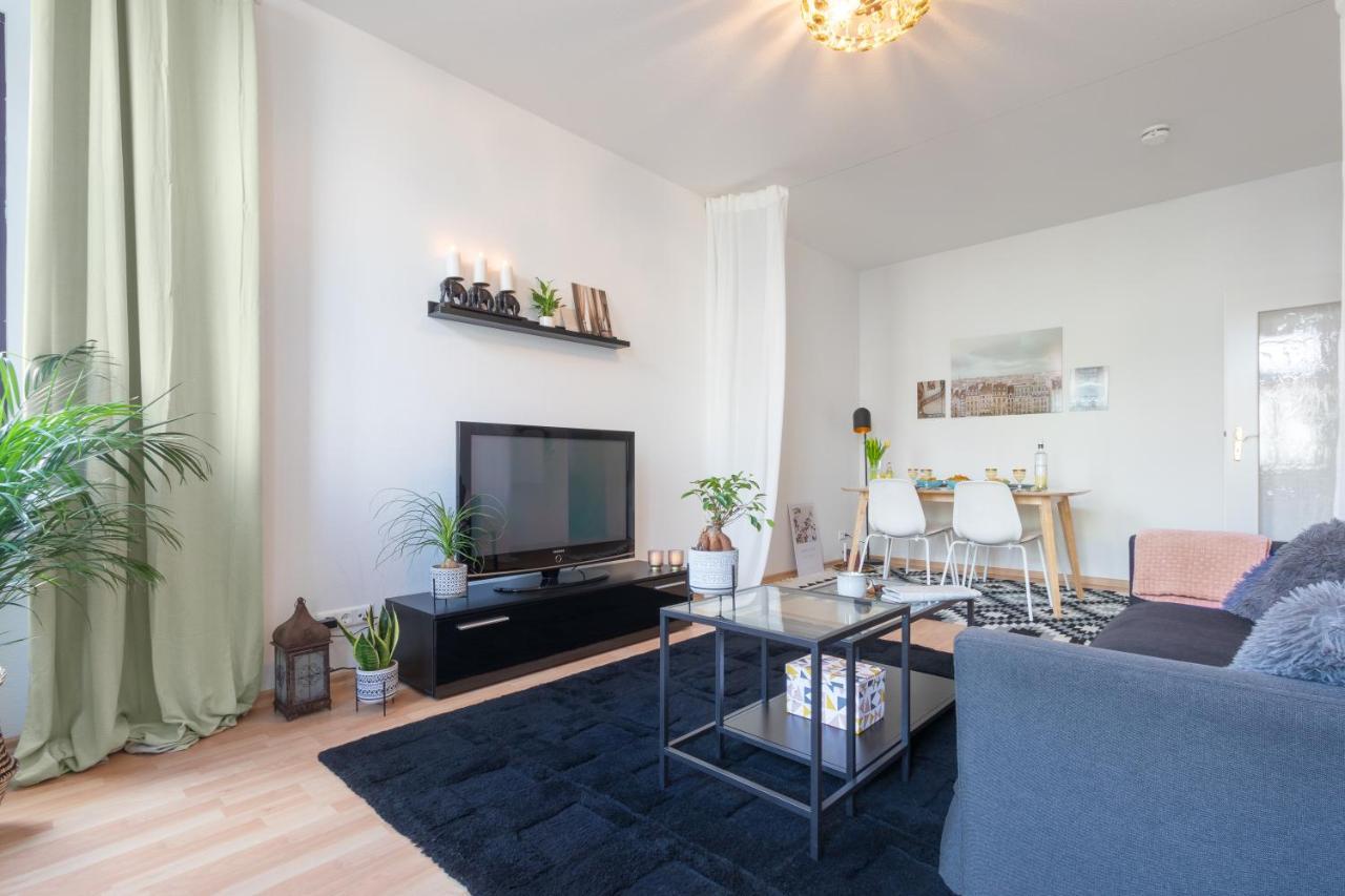 Ruhige Wohnung In Zentraler Lage - Quiet Flat In A Central Location Magdeburg Exterior foto